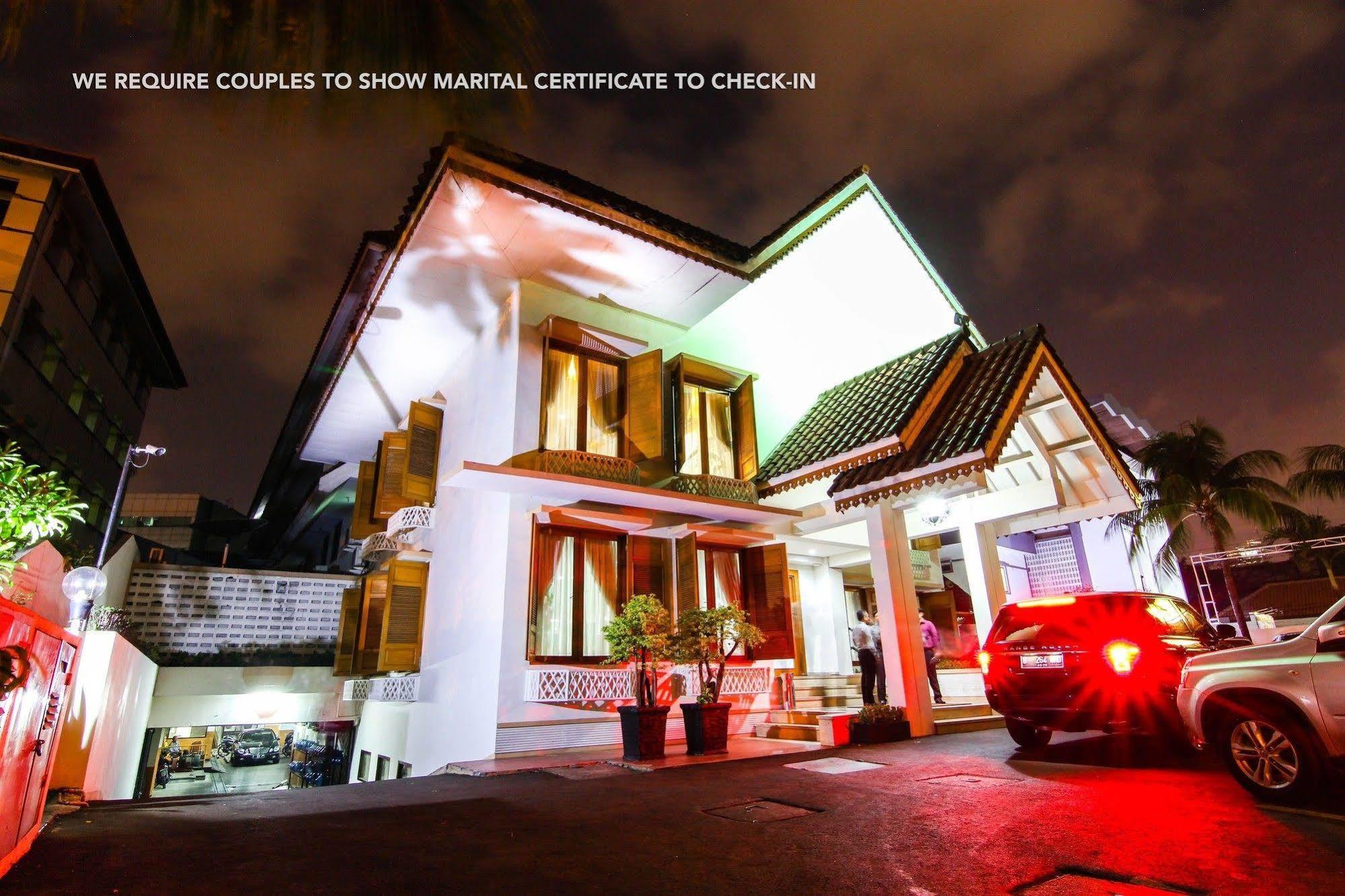 Zen Premium Menteng Syariah Yakarta Exterior foto