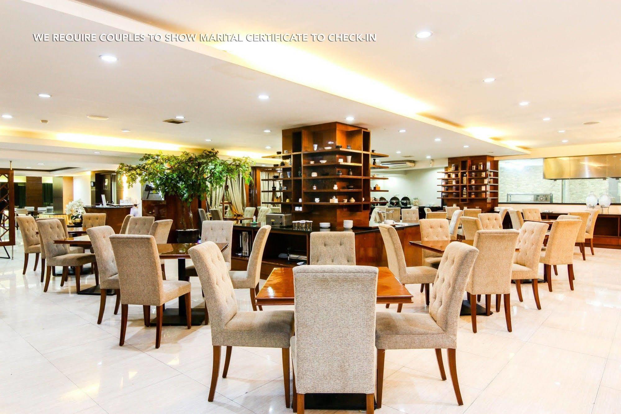 Zen Premium Menteng Syariah Yakarta Exterior foto