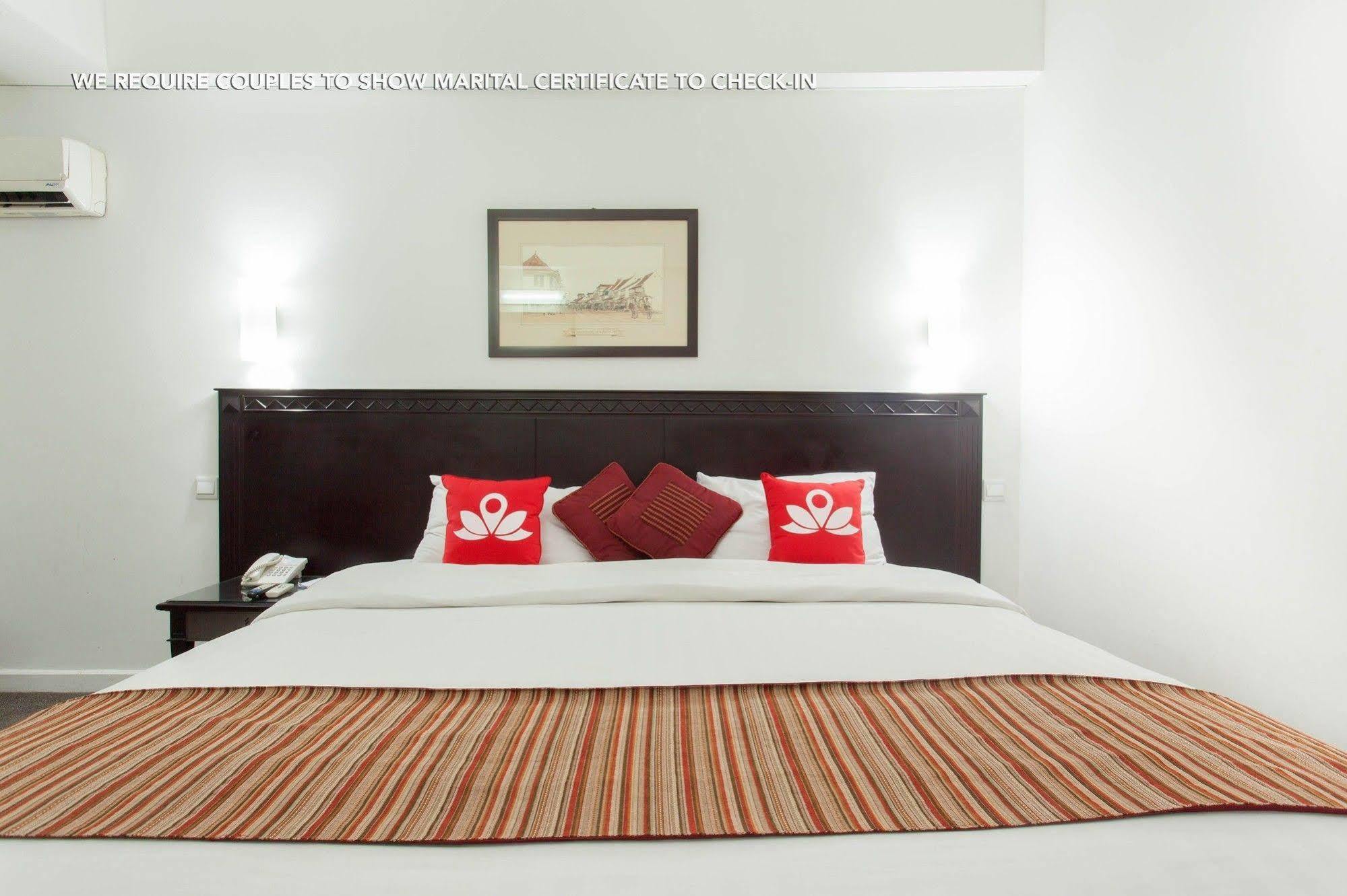 Zen Premium Menteng Syariah Yakarta Exterior foto