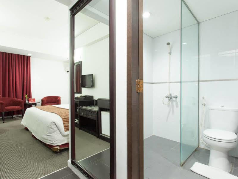 Zen Premium Menteng Syariah Yakarta Exterior foto