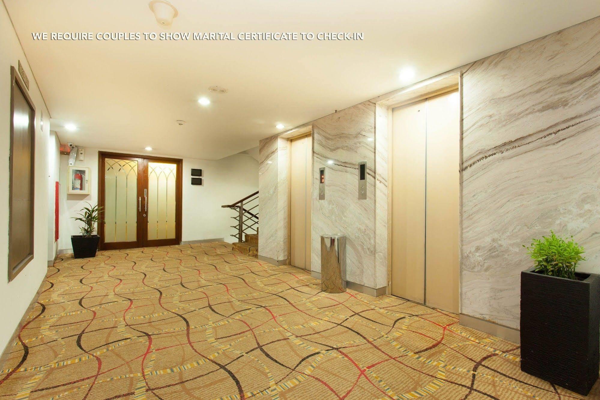 Zen Premium Menteng Syariah Yakarta Exterior foto